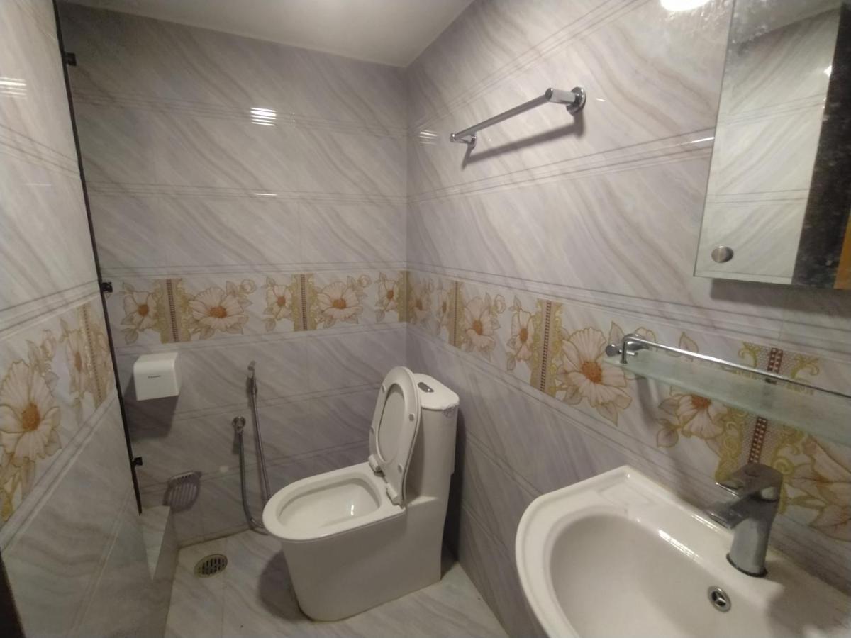 Rose Garden Guest House Khulna ภายนอก รูปภาพ