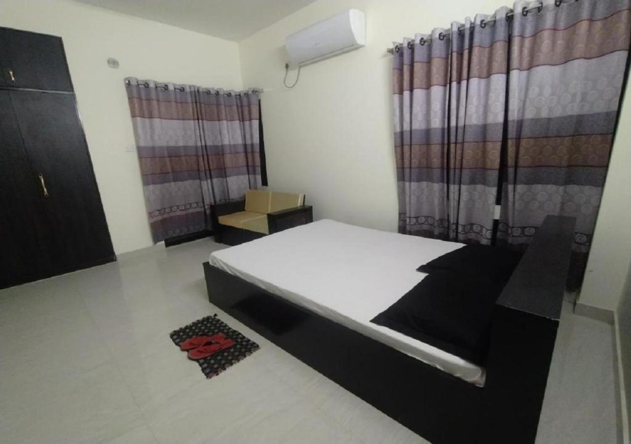 Rose Garden Guest House Khulna ภายนอก รูปภาพ