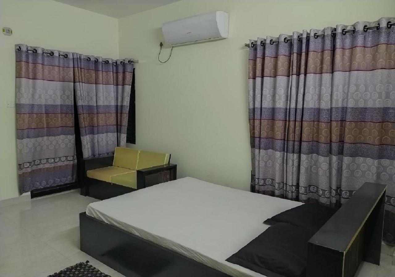 Rose Garden Guest House Khulna ภายนอก รูปภาพ