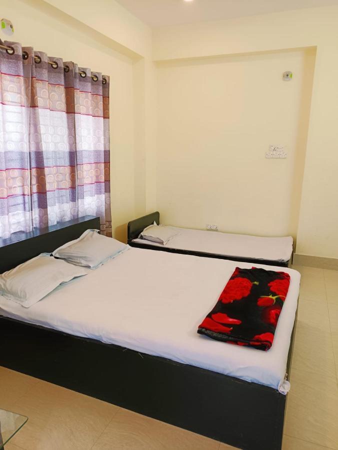 Rose Garden Guest House Khulna ภายนอก รูปภาพ