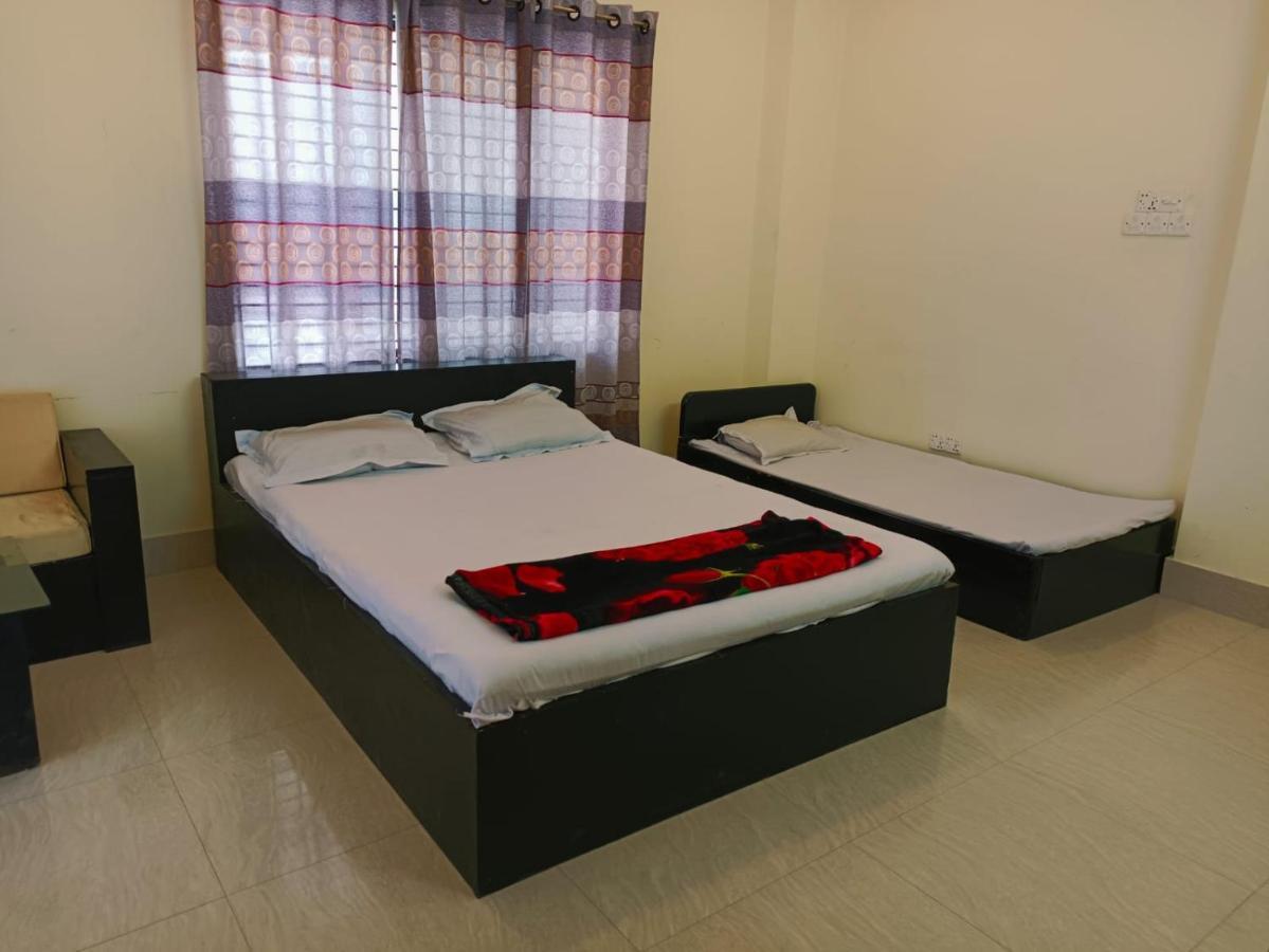 Rose Garden Guest House Khulna ภายนอก รูปภาพ